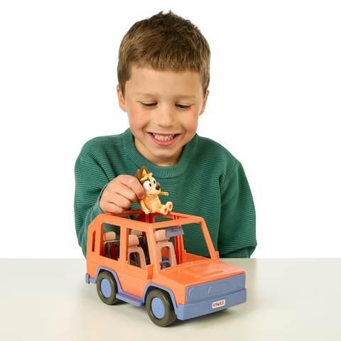 Bluey Heeler Family Road Trip 4WD Vehicle Includes Poseable Chilli Figure Fits 4 Figures Kids Toys Ages 3 Plus